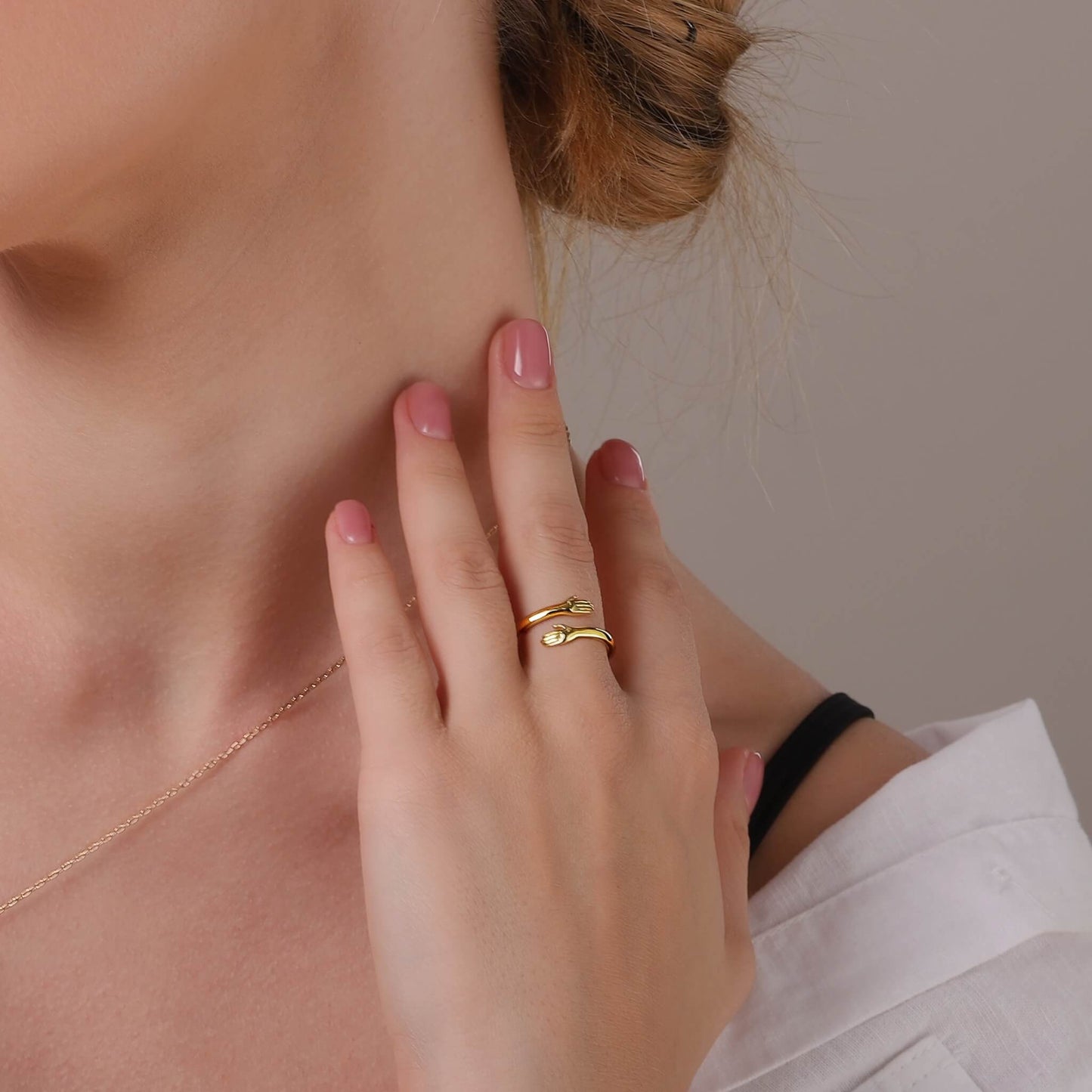 ✨BUY 1 GET 1 FREE✨A Little Hug for Someone You Love – Hug Ring